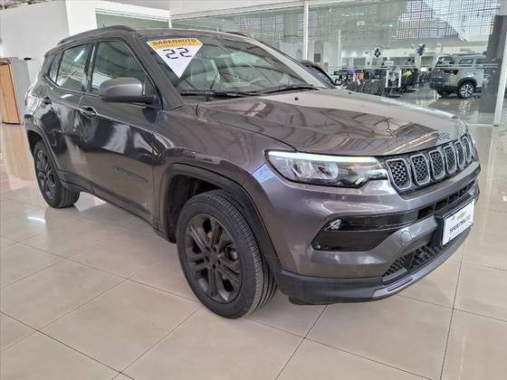 JEEP COMPASS 1.3 T270 TURBO FLEX LONGITUDE AT6 JEEP COMPASS 1.3 T270 TURBO FLEX LONGITUDE AT6
